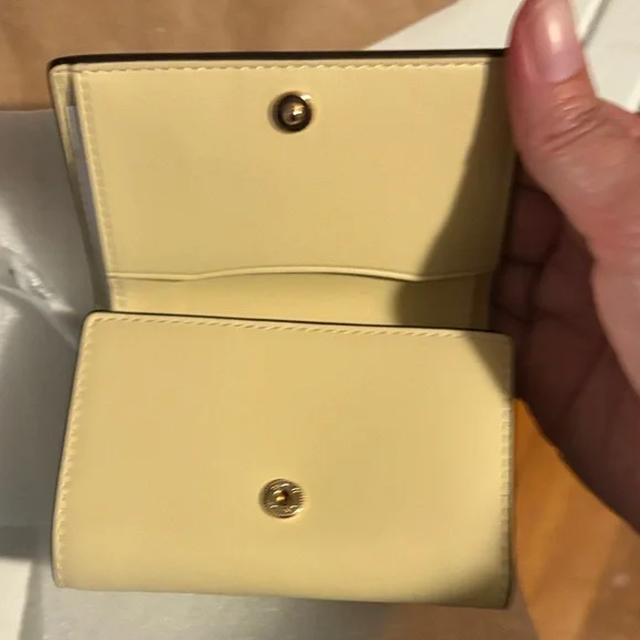Coach Micro Women's Wallet in Color Moonlight - Picture 3 of 8
